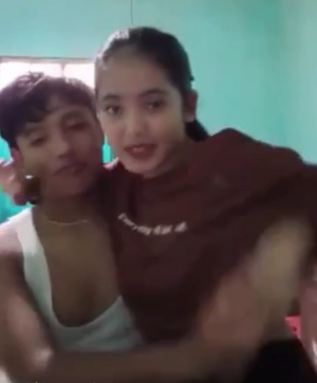 Abg Imut Ngentot Sama pacar di rumah