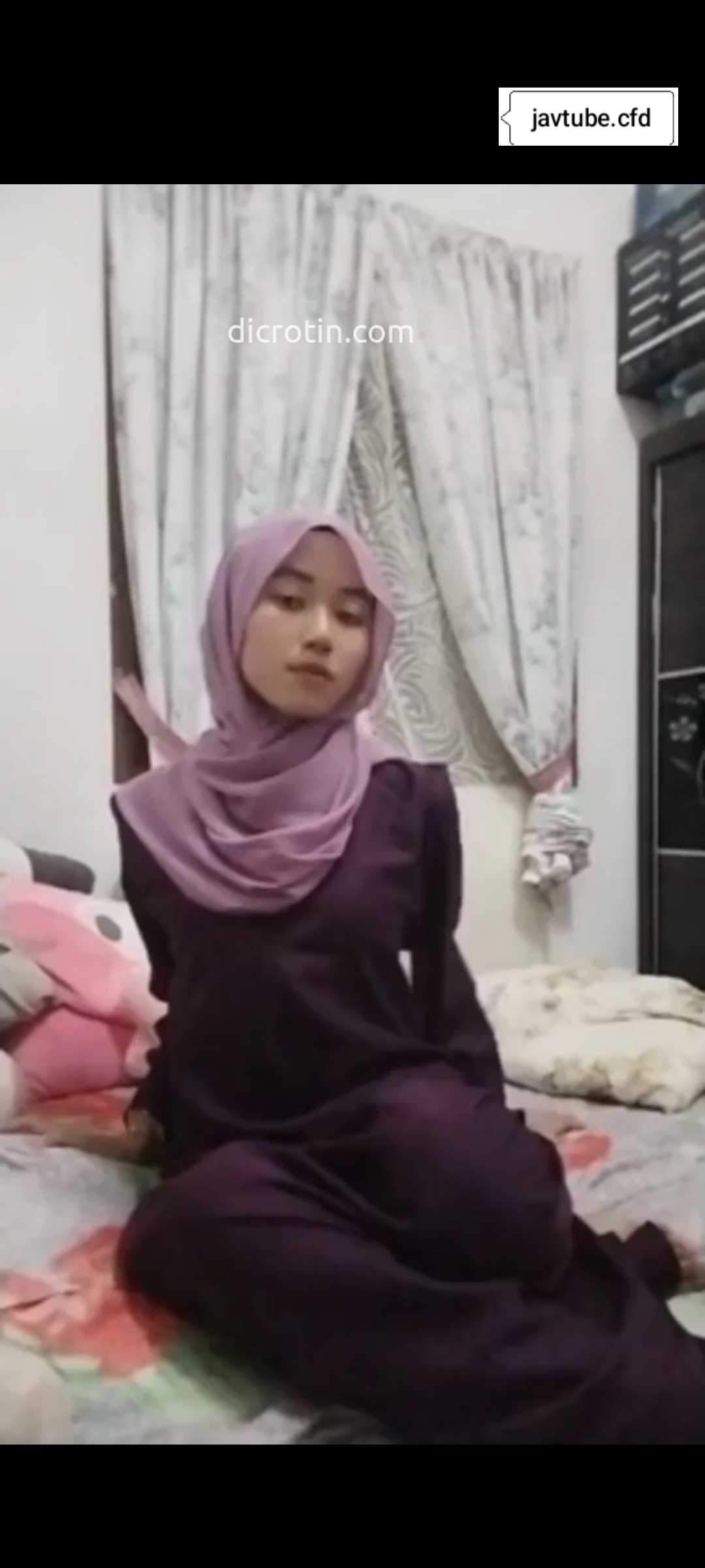 Awalnya sih berhijab akhirnya blunder