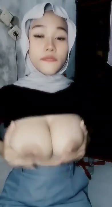 abg hijab Tete gede
